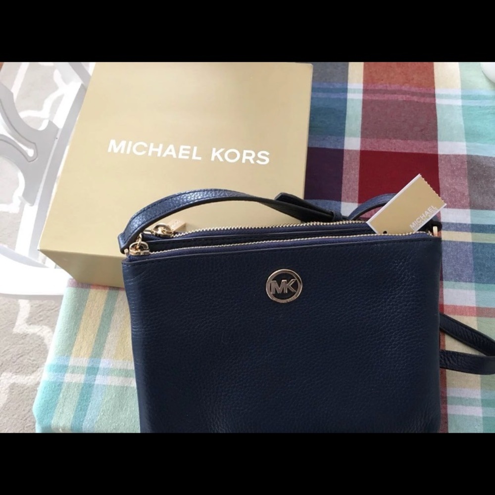 Michael Kors Fulton Crossbody